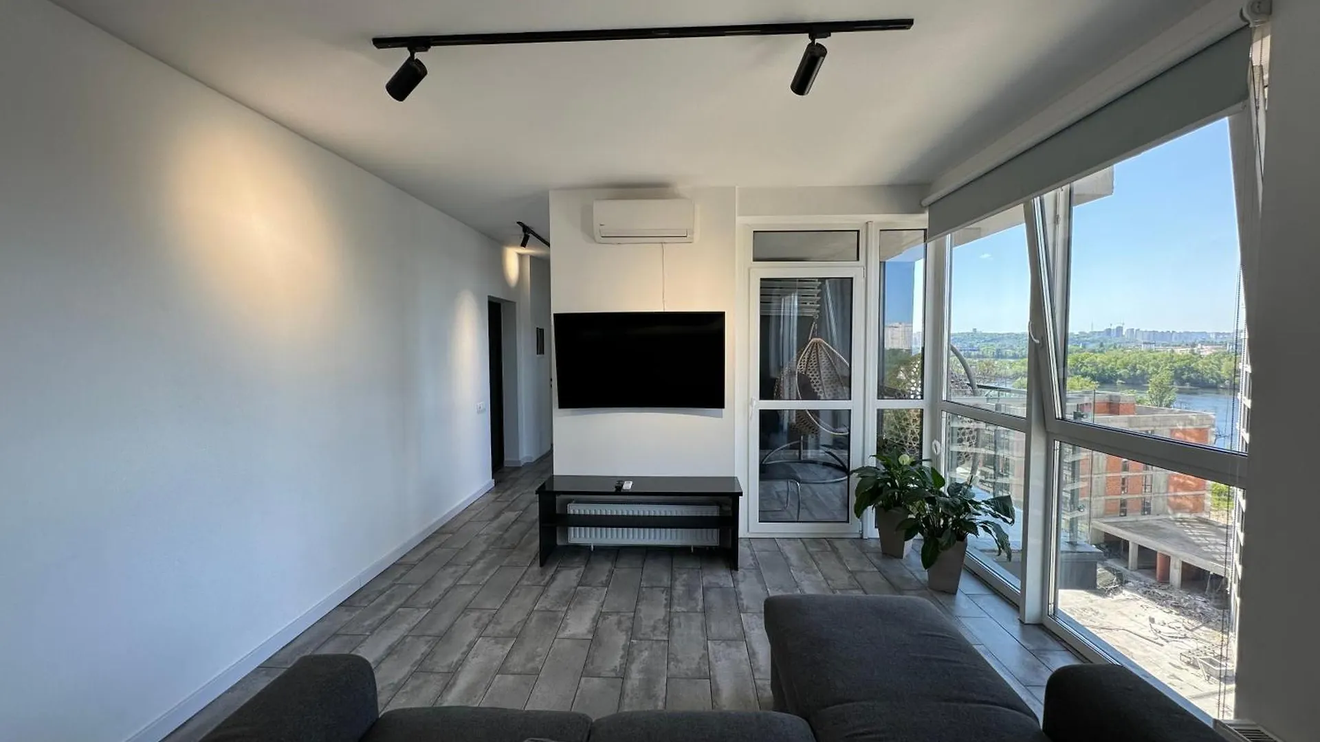 4 Rooms Apartment With A View Of The Dnieper River Киев